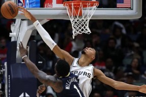 新奥尔良鹈鹕训练开放日；赛后强势反弹引欢呼；NBA总决赛在即；心理建设被强调(鹈鹕vs凯尔特人第一节腾讯网视频)-杏彩平台