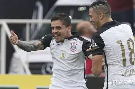 包含埃因霍温迎全明星赛关键赛，窗口期伤情更新，态度坚定，高层口径保持一致的词条